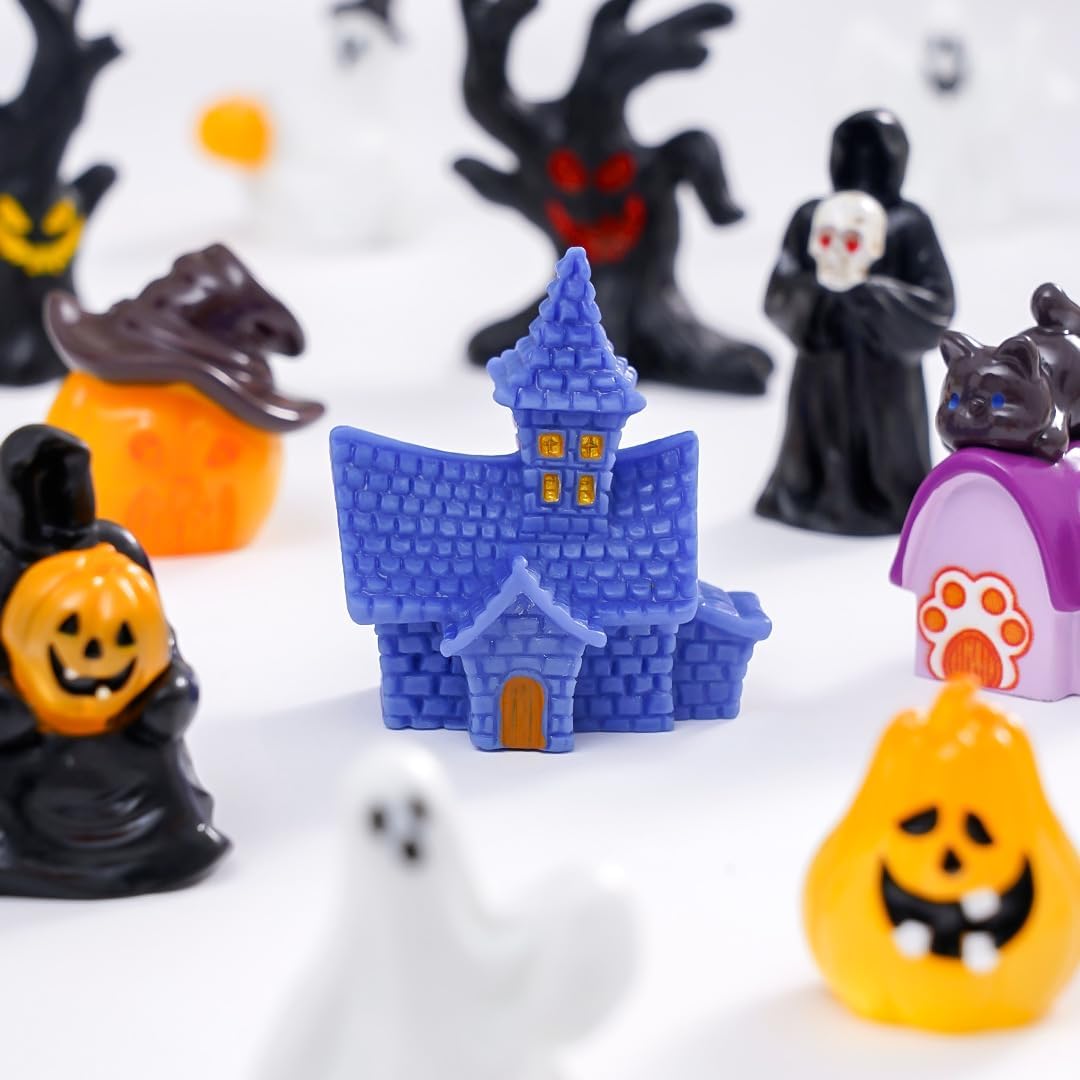 12pcs Halloween Mini Resin Figures 12 Styles Tiny Resin Little Small Figures Pumpkin Ghost Skull Miniatures Bulk for Halloween Party Favors Garden Dollhouse Decor