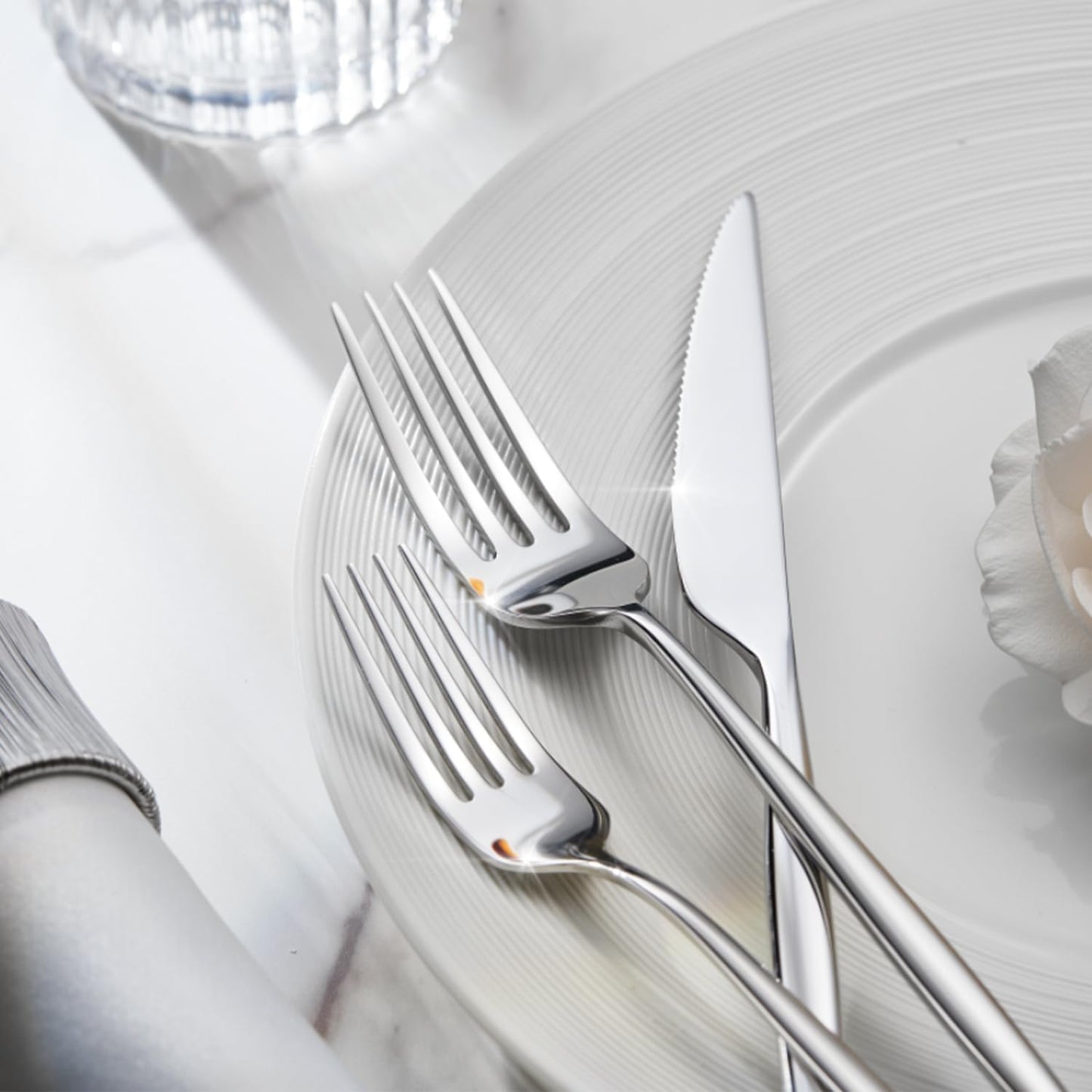 KINGSTONE Silverware Set, 5-Piece Flatware Set Cutlery Set Premium 18/10 Stainless Steel, Tableware Include Forks Knives Spoons for Home Kitchen Restaurant Wedding, Dishwasher Safe