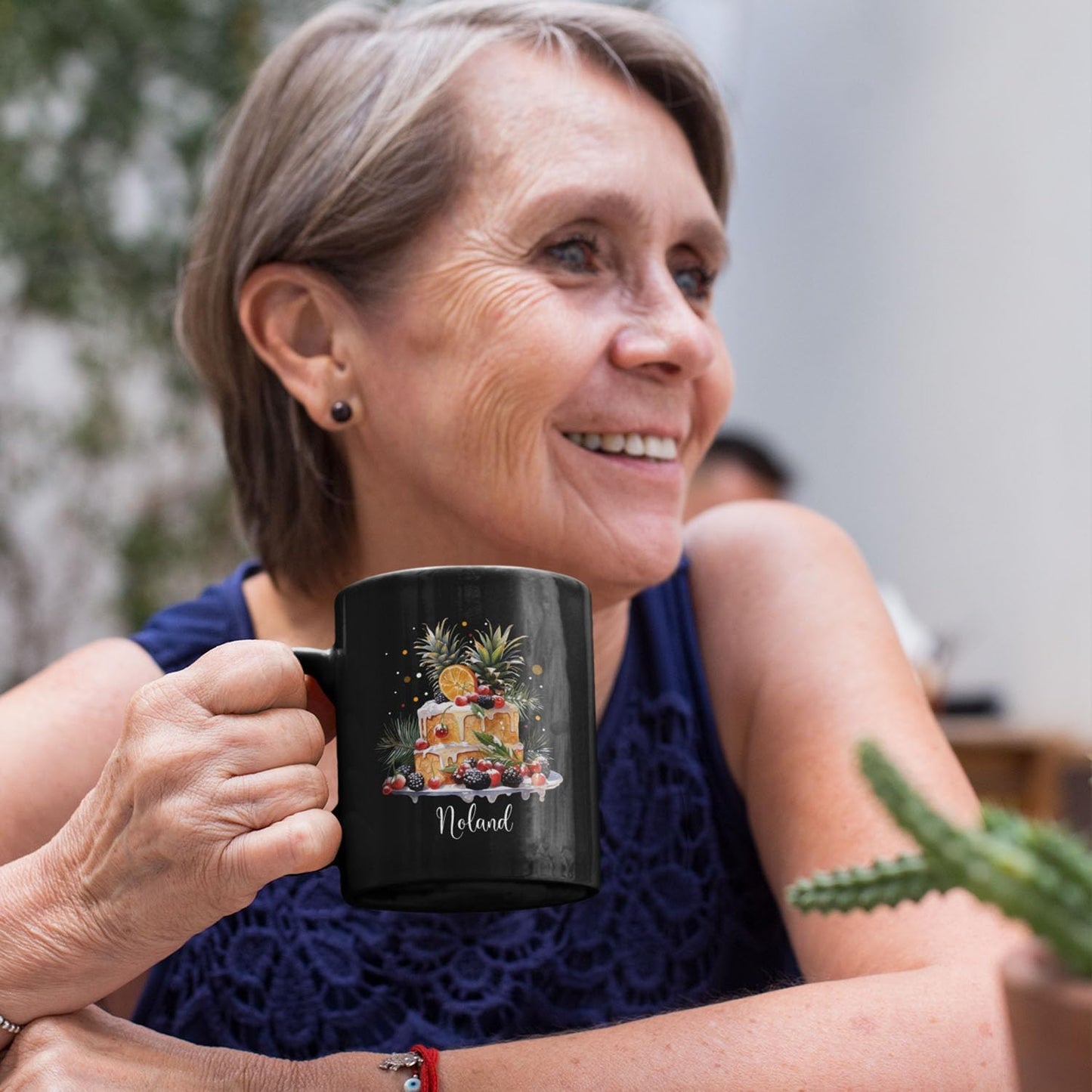 Personalized Christmas Decorative Mug - Fruit Cake Design Coffee Cup for Cake Lovers - Customized Black 11oz/15oz Cup for Daughter