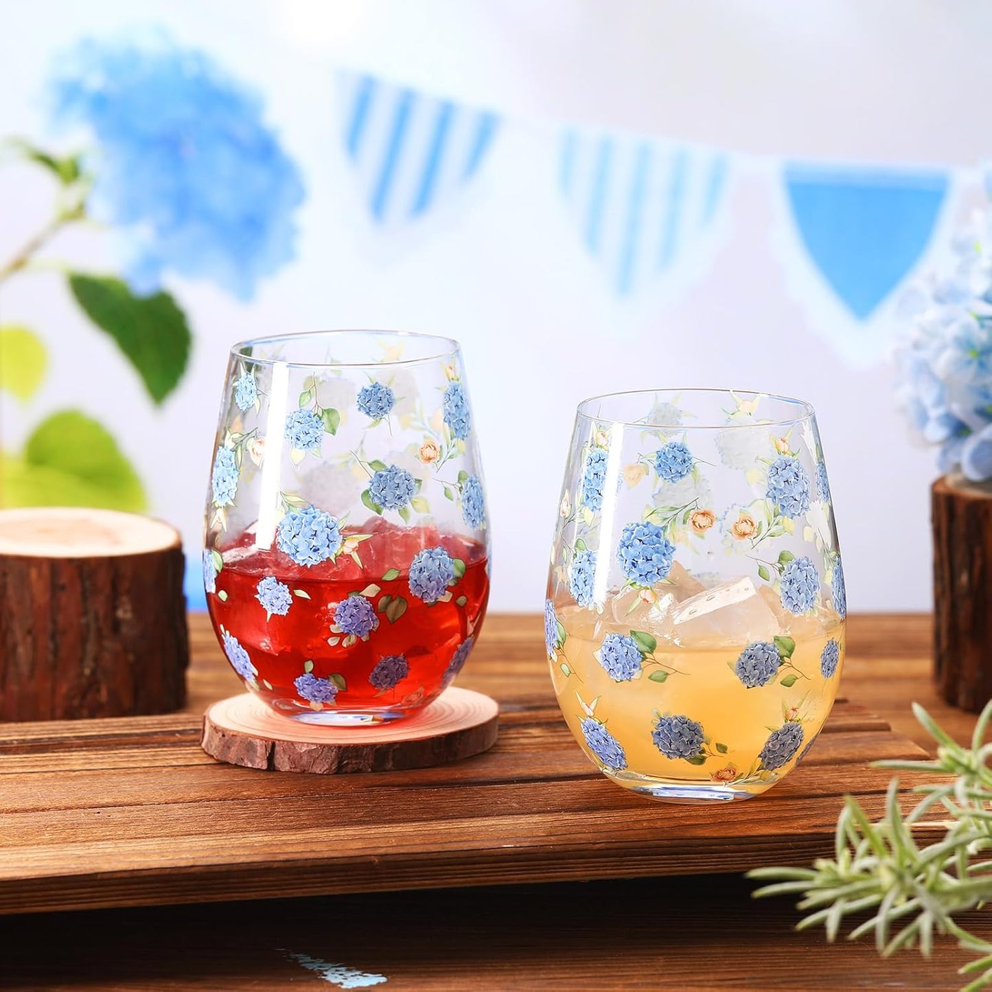 Sliner 2 Pack 17oz Hydrangea Stemless Wine Glasses Spring Summer Floral Drinking Glasses Hydrangea Tumbler Cups for Spring Summer Parties Supplies Birthday Gift