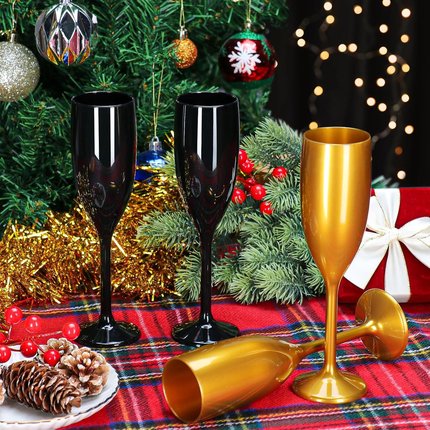 XUWAIDSGN Acrylic Champagne Flutes Toasting Glasses Unbreakable Mimosa Bar Reusable Wine Glasses Vintage Champagne Flutes Stemmed Drinking Cups 5.4 OZ for Christmas Birthday (24, Black)