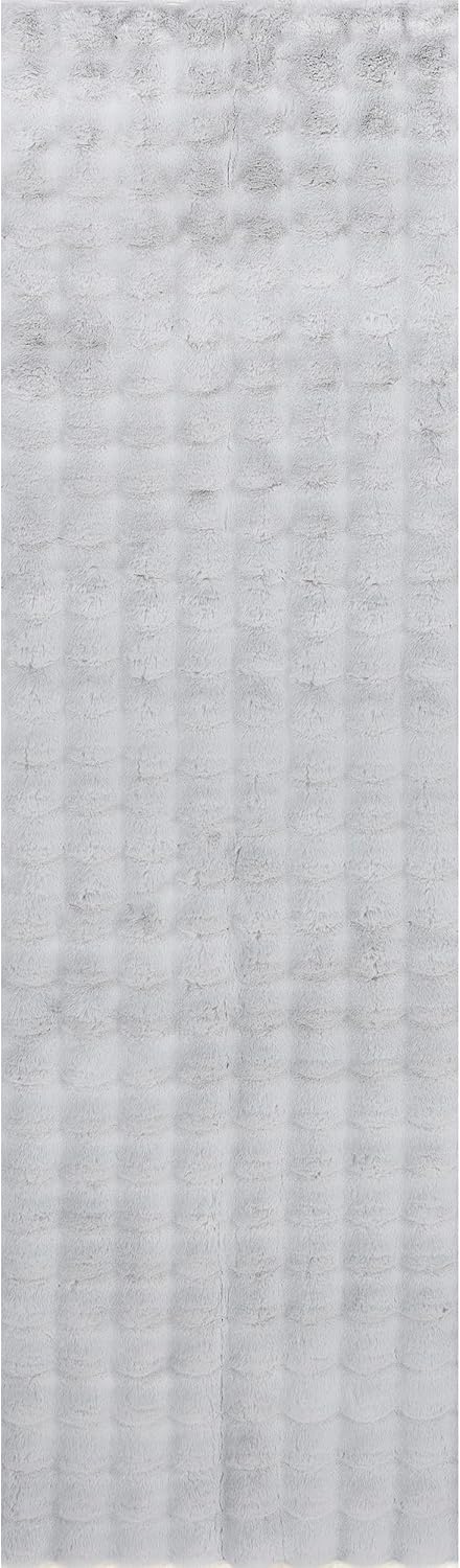 nuLOOM Jeni Solid Faux Rabbit Machine Washable Runner Rug, 2' 6" x 10', Silver