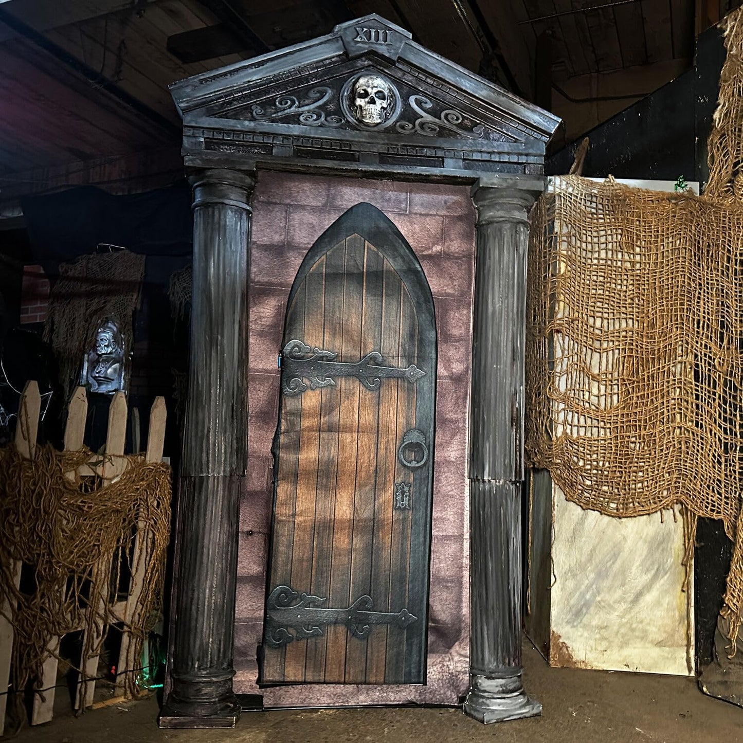 Haunted Hill Farm 6.7-Ft Animatronic Mausoleum by Tekky, Halloween Animatronic, Spooky House Wall Decoration, Creepy Indoor & Covered Outdoor Party Decor Motion-Activated Lights & Sound, LifeSize