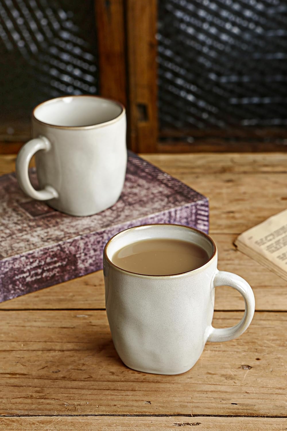 famiware Coffee Mugs Set of 4, Ocean Square 13oz Coffee Cup Set with Handle for Cocoa, Milk, Hot Chocolate, Stoneware Cups for Kitchen, Reactive Glaze, Microwave and Dishwasher Safe, Cappuccino White