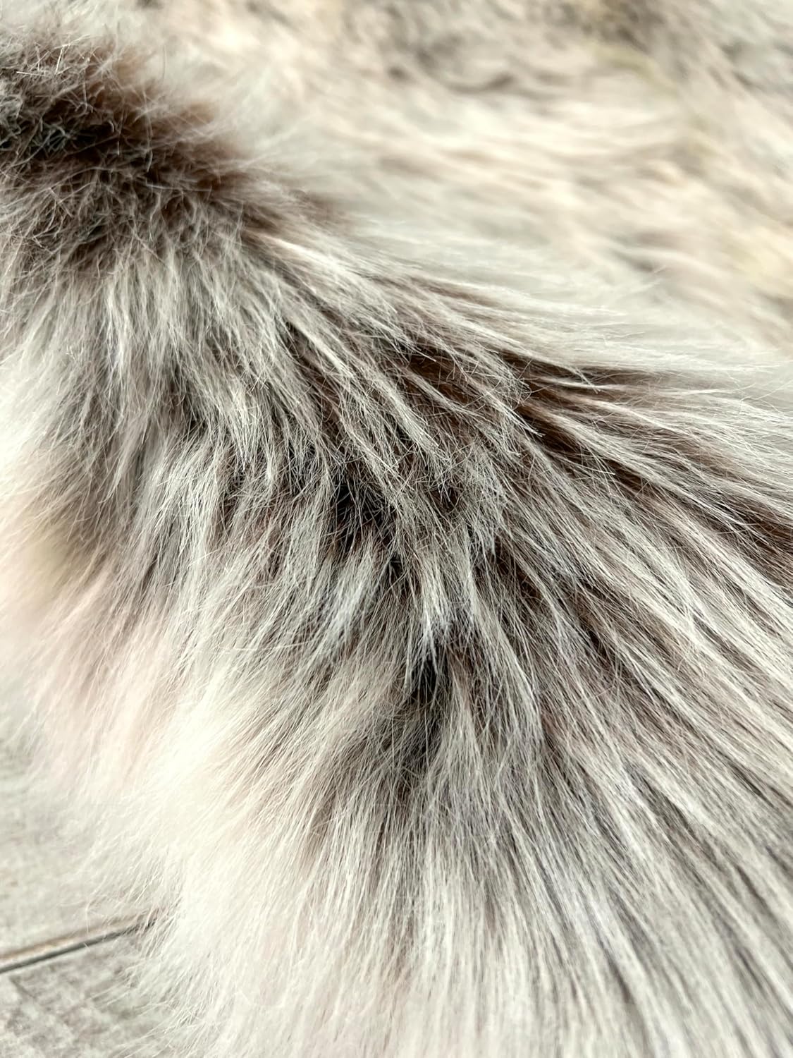 LAMBZY Faux Sheepskin Super Soft Hypoallergenic Free Shape Silky Shag Rug, Luxury Shaggy Plush Carpet for Bedrooms Living Kids Room Sofa Rugs (Brown with Beige Tips, Single 2'x3')