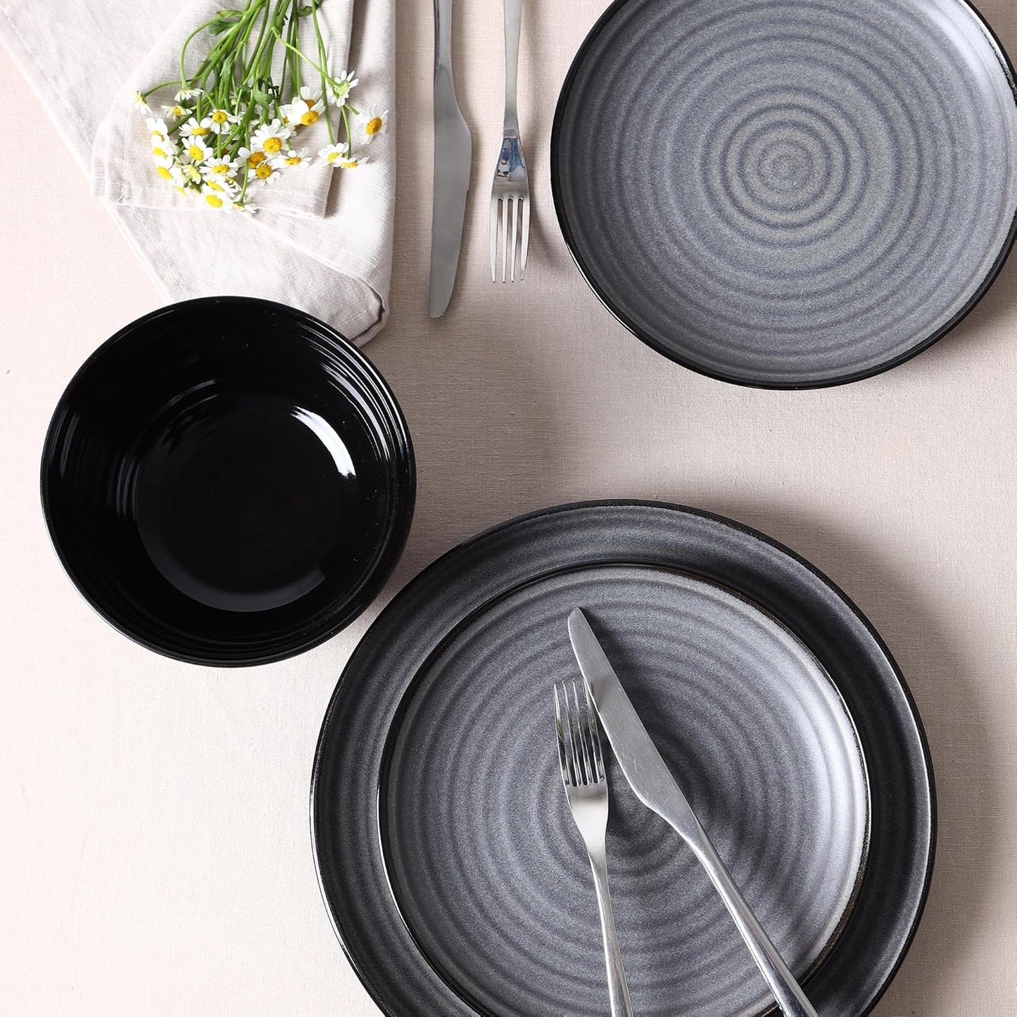 Stone Lain Dua 4-Piece Dinner Plate Set Stoneware, Black